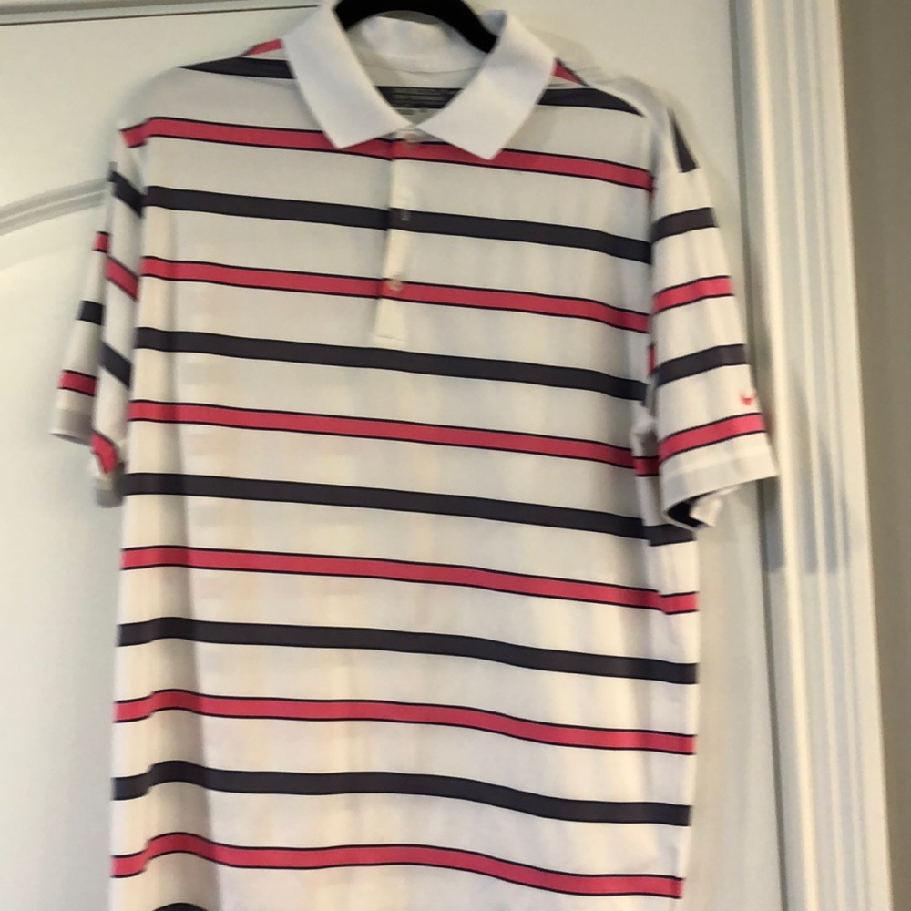 Nike Men’s Golf tour performance Dri-fit medium